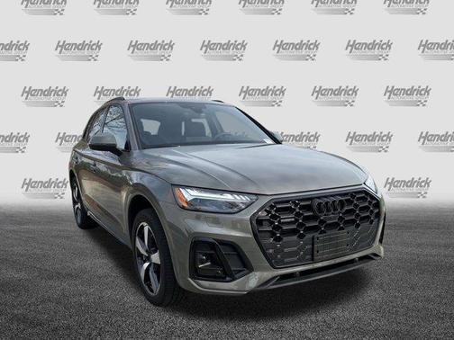 2023 Audi Q5 45 S line Prestige