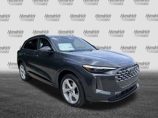 2025 Audi Q5 Premium Plus