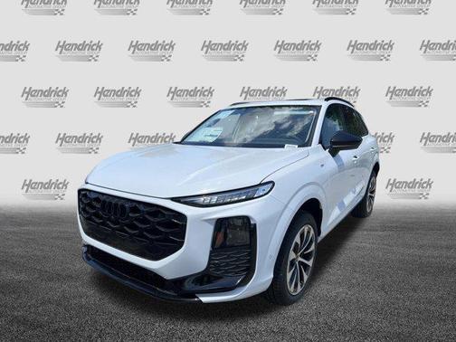 Glacier White Metallic 2026 Audi Q3 TFSI quattro S tronic