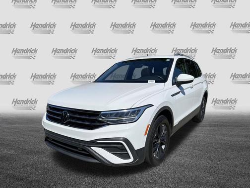 Pure White 2022 Volkswagen Tiguan 2.0T SE 4MOTION