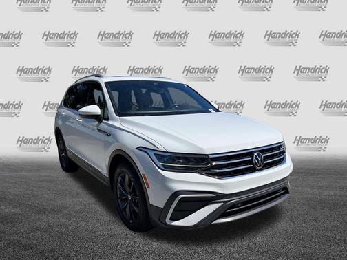 Pure White 2022 Volkswagen Tiguan 2.0T SE 4MOTION