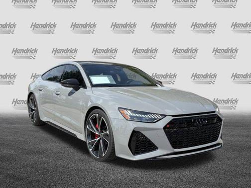 2023 Audi RS 7 4.0T
