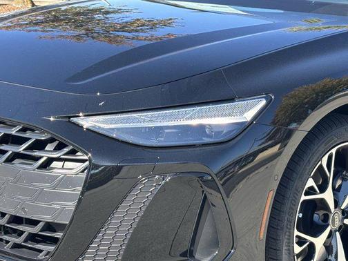 2026 Audi A6 Premium Plus quattro S tronic