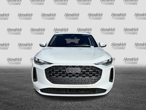 2025 Audi Q5 Premium