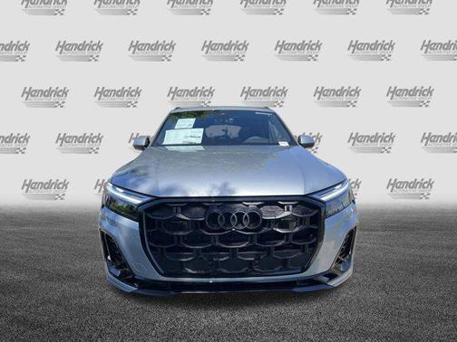 Satellite Silver Metallic 2026 Audi Q7 55 Prestige