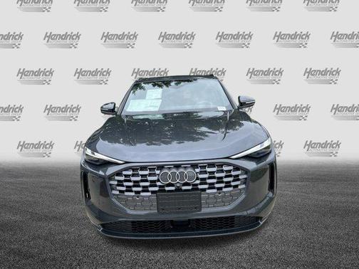 2025 Audi Q5 Premium