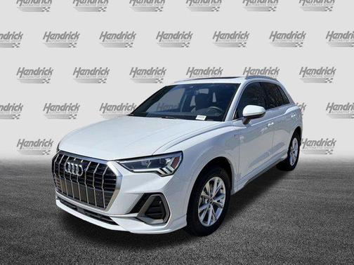 2024 Audi Q3 45 S line Premium Plus