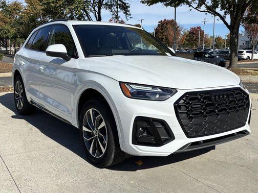 2024 Audi Q5 45 S line Premium