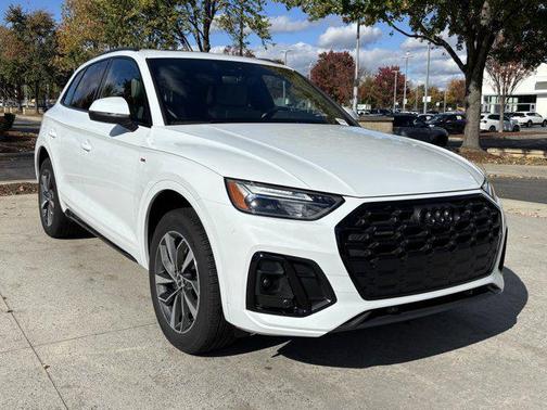 2024 Audi Q5 45 S line Premium