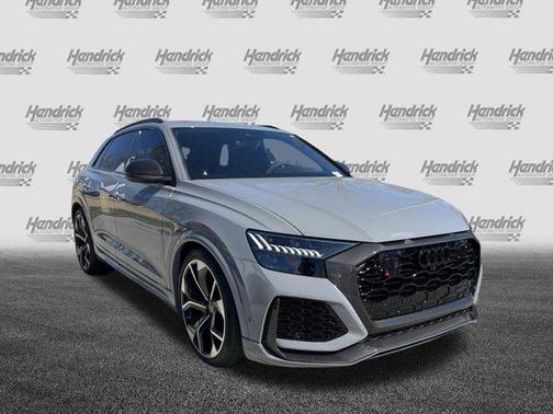 2024 Audi RS Q8 4.0T