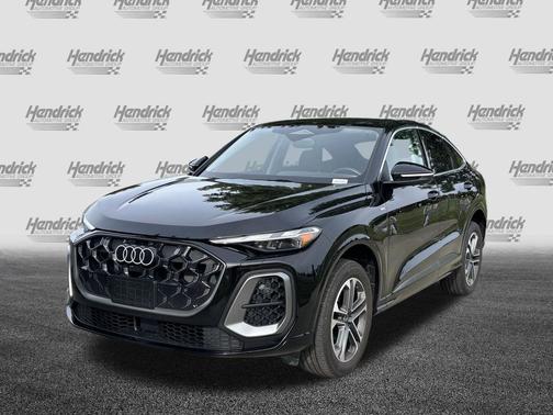 Mythos Black Metallic 2025 Audi Q5 Premium TFSI quattro S tronic