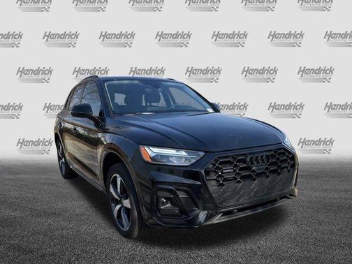 2022 Audi Q5 45 S line Premium Plus