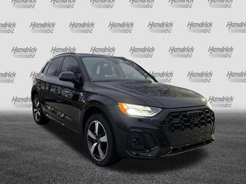 2022 Audi Q5 45 S line Premium Plus