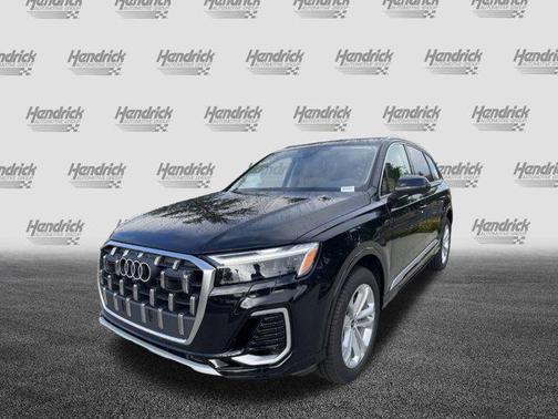 2025 Audi Q7 55 Premium Plus