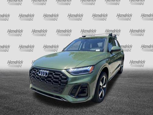 District Green Metallic 2023 Audi Q5 45 S line Prestige