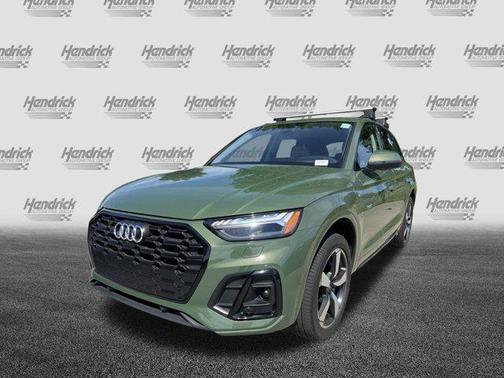 District Green Metallic 2023 Audi Q5 45 S line Prestige