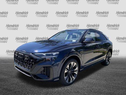 2025 Audi Q8 55 Premium