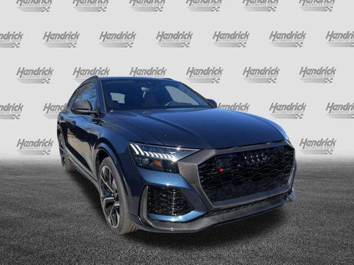 2024 Audi RS Q8 4.0T