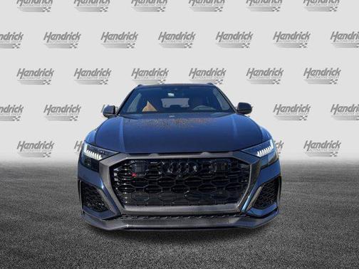 2024 Audi RS Q8 4.0T