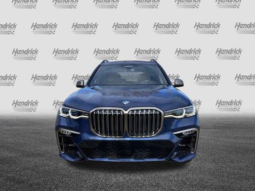 2021 BMW X7 M50i