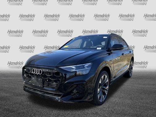 2025 Audi Q8 55 Prestige