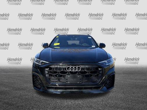 2025 Audi Q8 55 Prestige