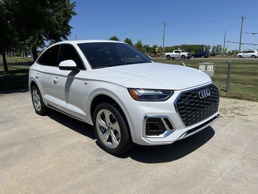 2024 Audi Q5 45 S line Premium Plus