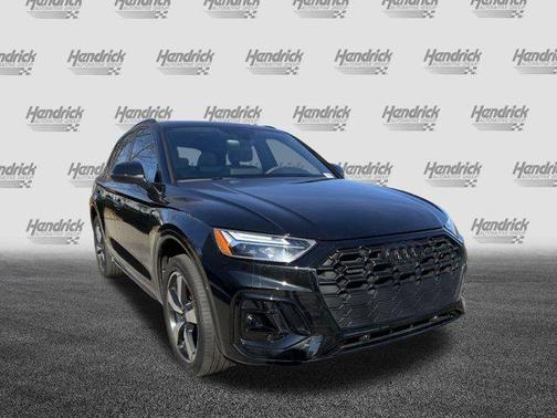2024 Audi Q5 45 S line Premium Plus