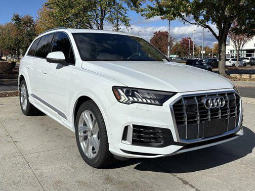 2023 Audi Q7 55 Prestige