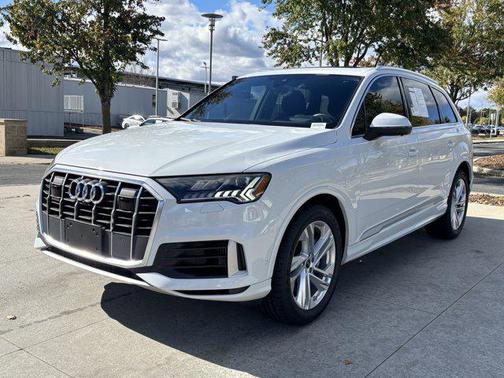 2023 Audi Q7 55 Prestige