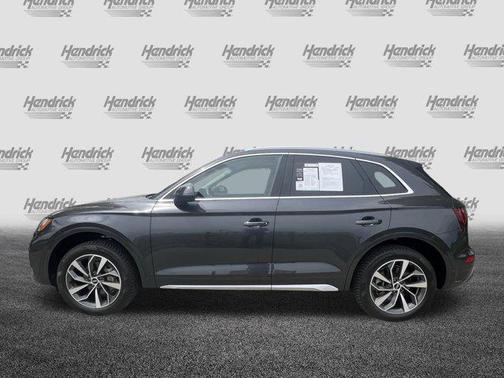 Manhattan Gray Metallic 2021 Audi Q5 45 Premium Plus