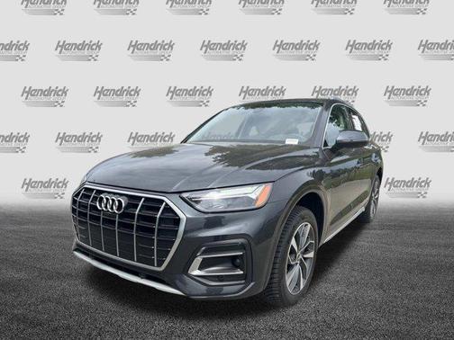 Manhattan Gray Metallic 2021 Audi Q5 45 Premium Plus