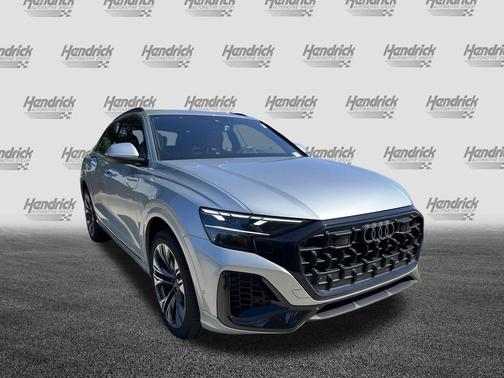 Satellite Silver Metallic 2024 Audi Q8 55 Premium