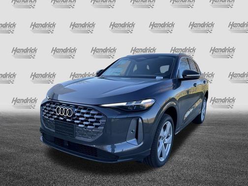 Tambora Gray Metallic 2025 Audi Q5 Premium Plus TFSI quattro S tronic