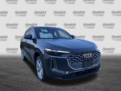 Tambora Gray Metallic 2025 Audi Q5 Premium Plus TFSI quattro S tronic