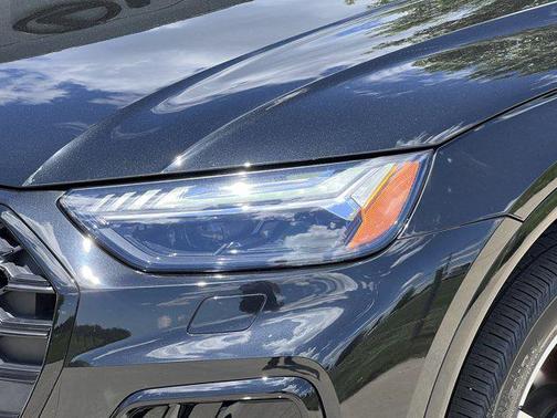 2024 Audi Q5 45 S line Prestige
