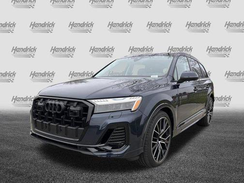 2025 Audi Q7 55 Prestige
