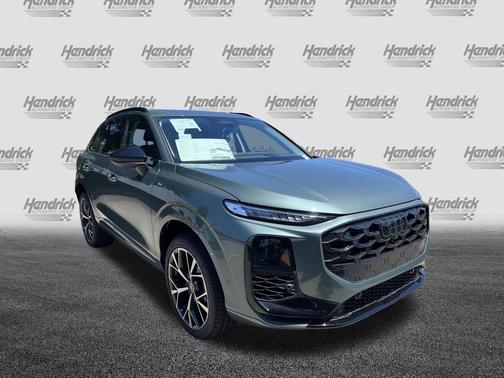 Sage Green Metallic 2026 Audi Q3 TFSI quattro S tronic