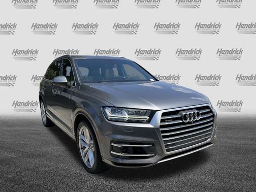 Graphite Gray Metallic 2018 Audi Q7 3.0T Prestige