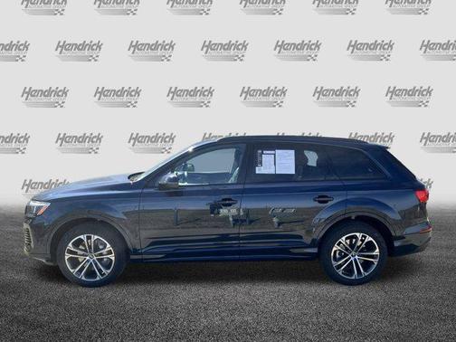 2025 Audi Q7 45 Premium Plus