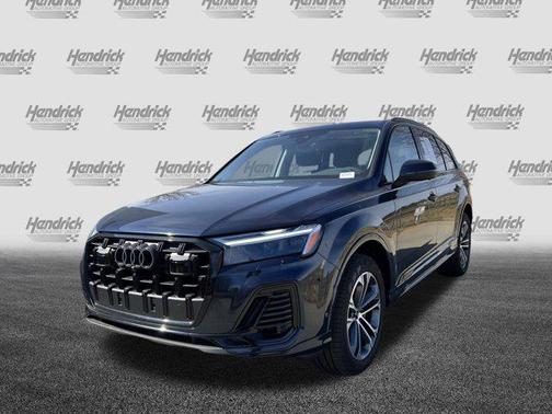 2025 Audi Q7 45 Premium Plus
