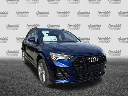 2025 Audi Q3 Premium 45 TFSI S line quattro Tiptronic