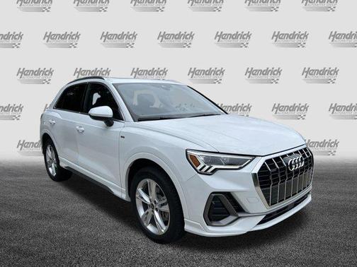 2024 Audi Q3 45 S line Premium Plus
