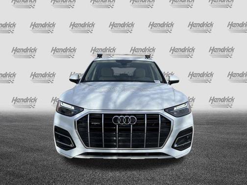 2023 Audi Q5 40 Premium Plus