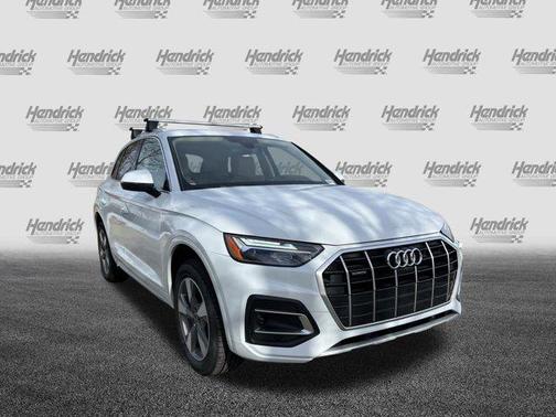 2023 Audi Q5 40 Premium Plus