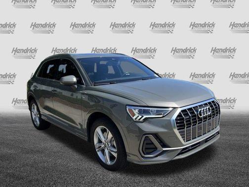 2024 Audi Q3 45 S line Premium Plus