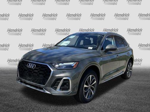 2024 Audi Q5 45 S line Premium