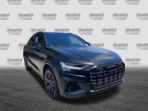 Mythos Black Metallic 2023 Audi SQ8 4.0T Prestige