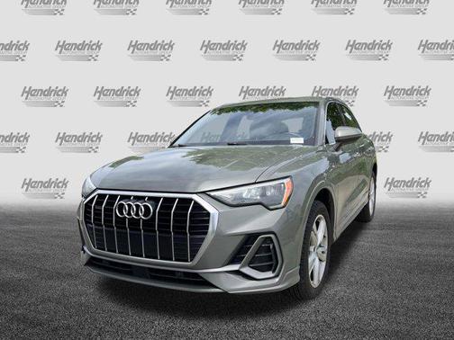 Chronos Gray Metallic 2020 Audi Q3 45 S line Premium
