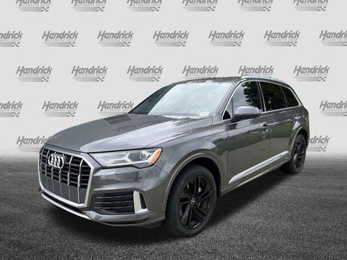 2021 Audi Q7 45 Premium Plus